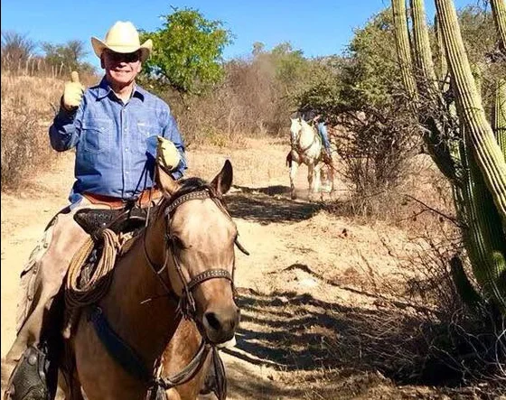 Javier Gándara retirado de la política activa